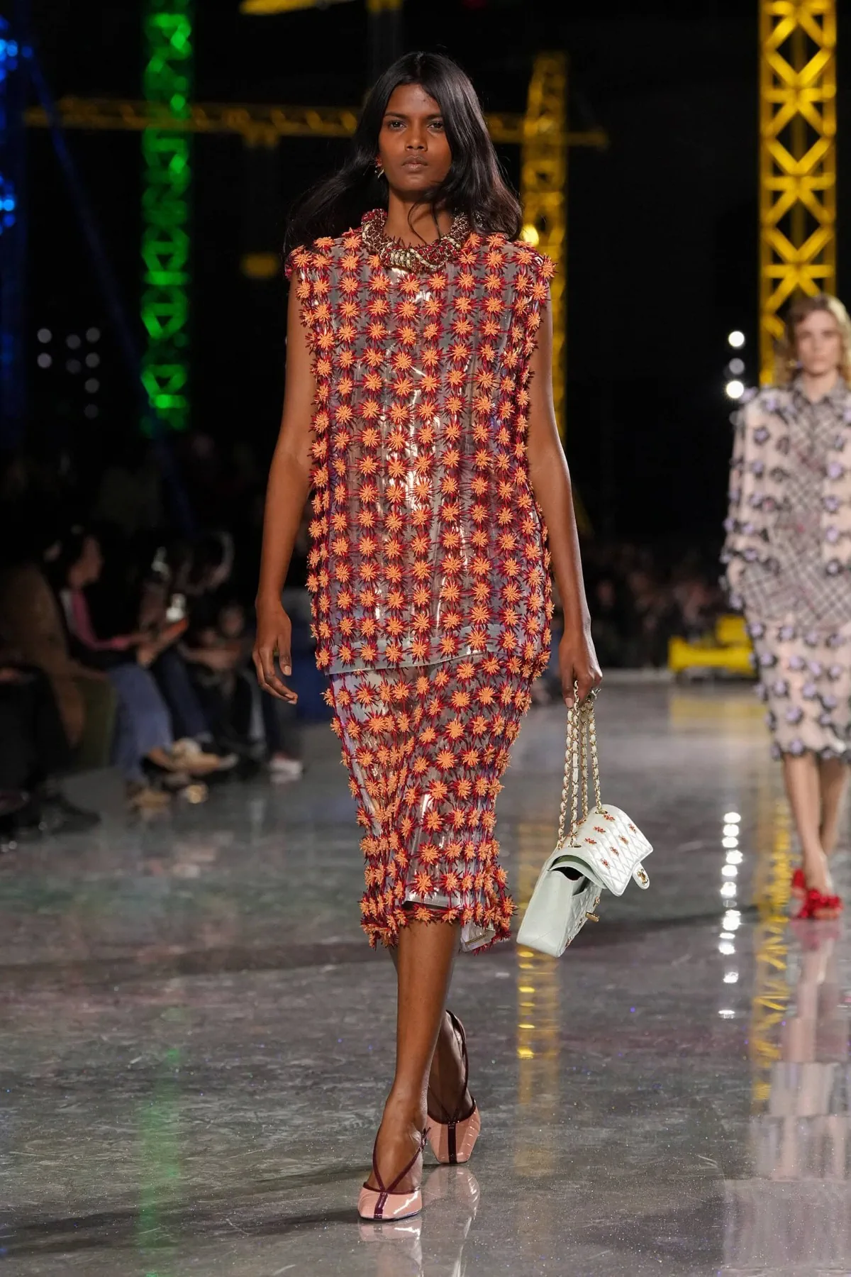 Chanel Thu-Đông 2026: Lời khẳng định của Matthieu Blazy Chanel Thu-Đông 2026 - Paris Fashion Week