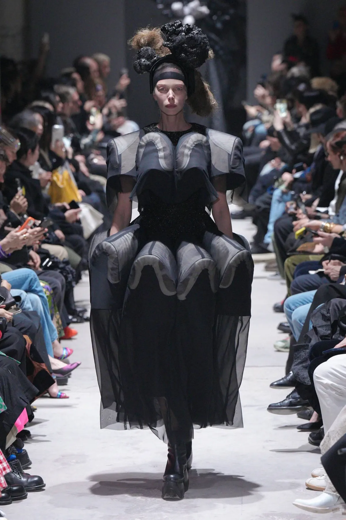 Comme des Garçons Thu-Đông 2026 - Paris Fashion Week