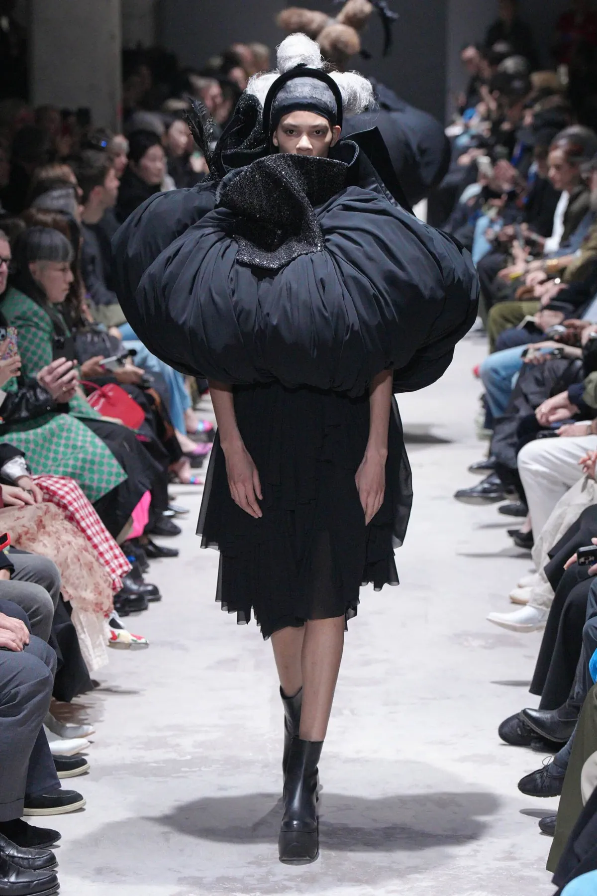 Comme des Garçons Thu-Đông 2026 - Paris Fashion Week
