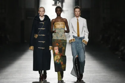 Dries Van Noten Thu-Đông 2026 - Paris Fashion Week