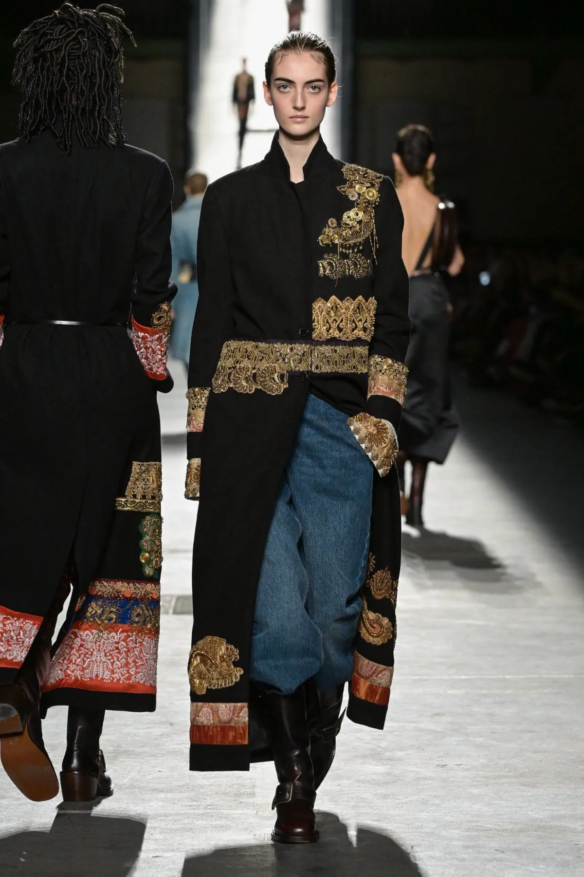 Dries Van Noten Thu-Đông 2026 - Paris Fashion Week