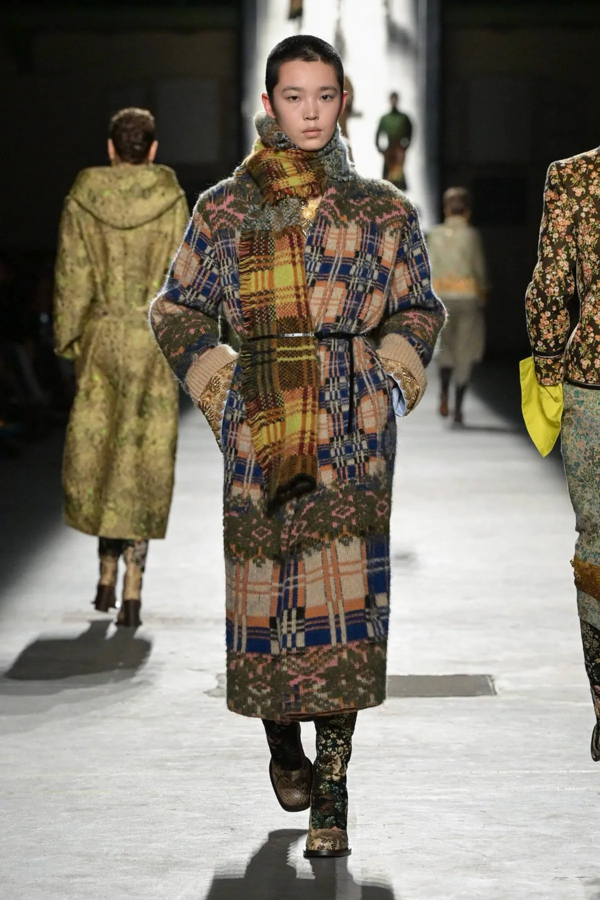 Dries Van Noten Thu-Đông 2026 - Paris Fashion Week