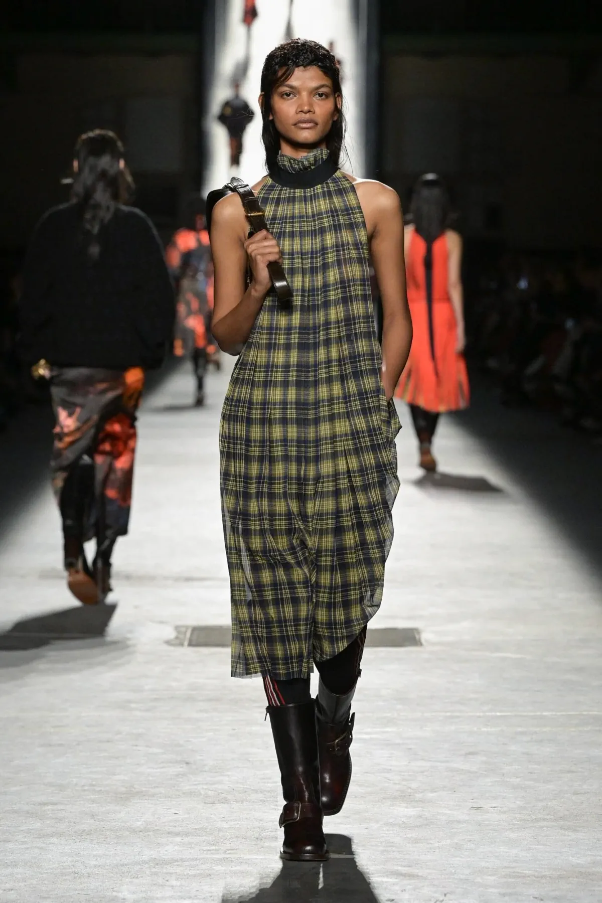 Dries Van Noten Thu-Đông 2026 - Paris Fashion Week