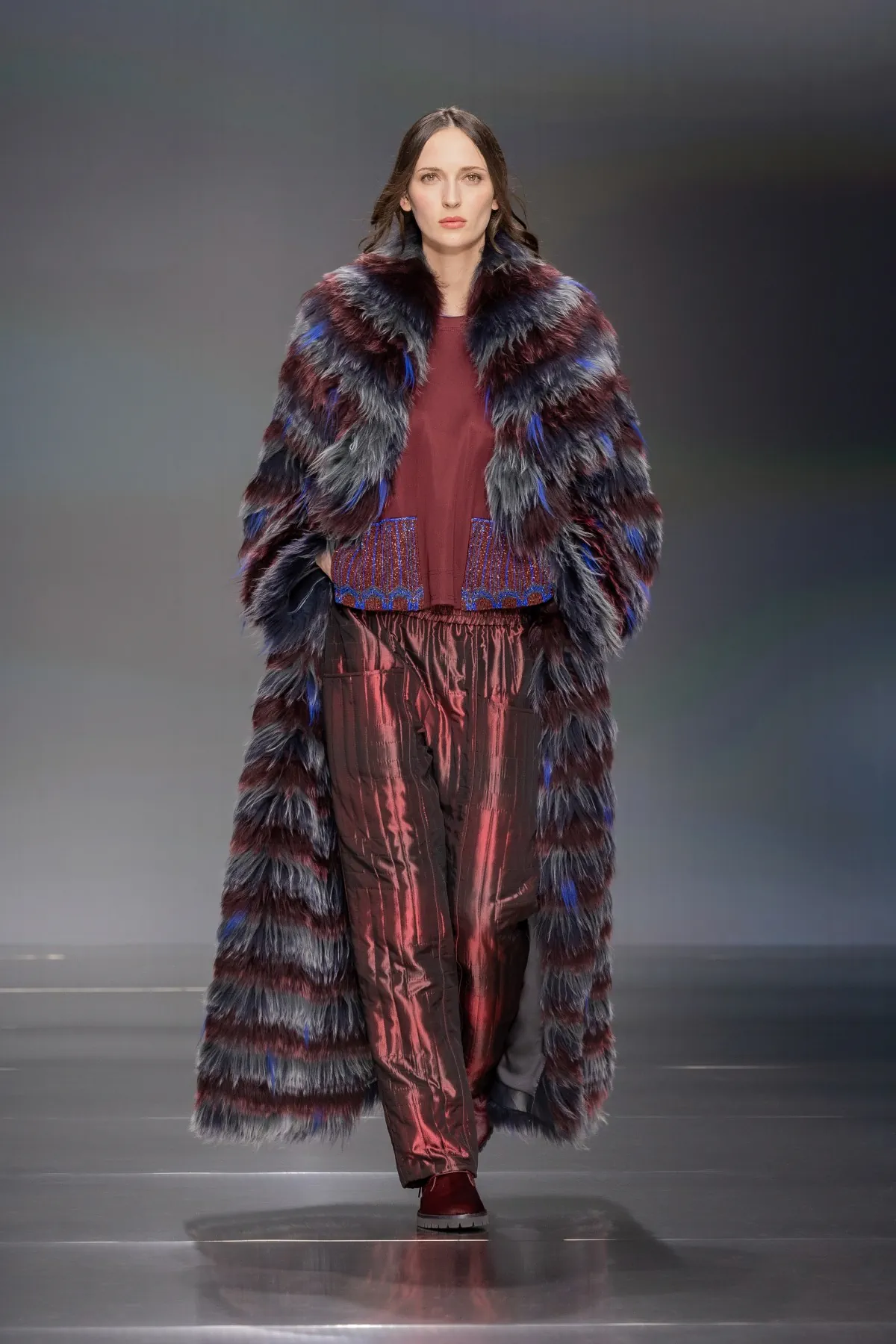 Giorgio Armani Thu-Đông 2026: Bước đi đầu tiên của Silvana Armani Giorgio Armani Thu-Đông 2026 - Milan Fashion Week