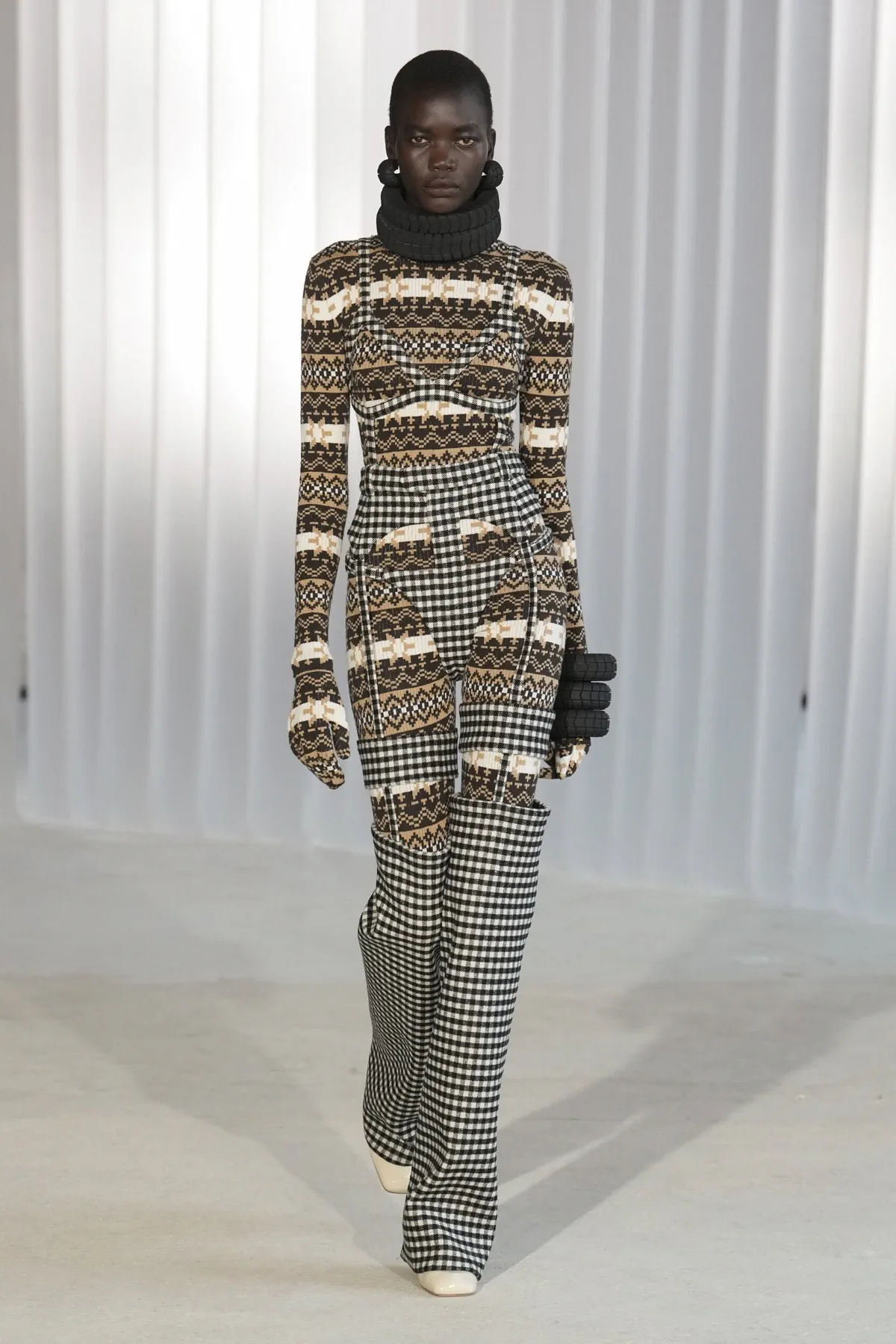 Jean Paul Gaultier Thu-Đông 2026 - Paris Fashion Week