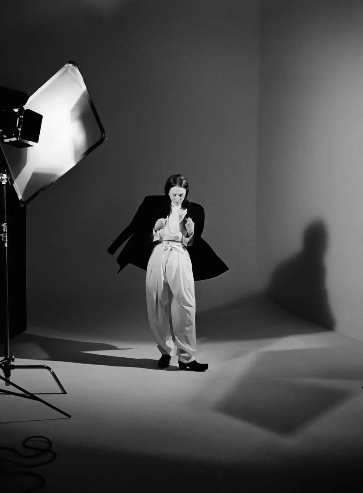 D la Repubblica 21/03/2026: Julianne Moore mặc Bottega Veneta, chụp bởi Sean Thomas D la Repubblica 21/03/2026: Julianne Moore mặc Bottega Veneta, chụp bởi Sean Thomas