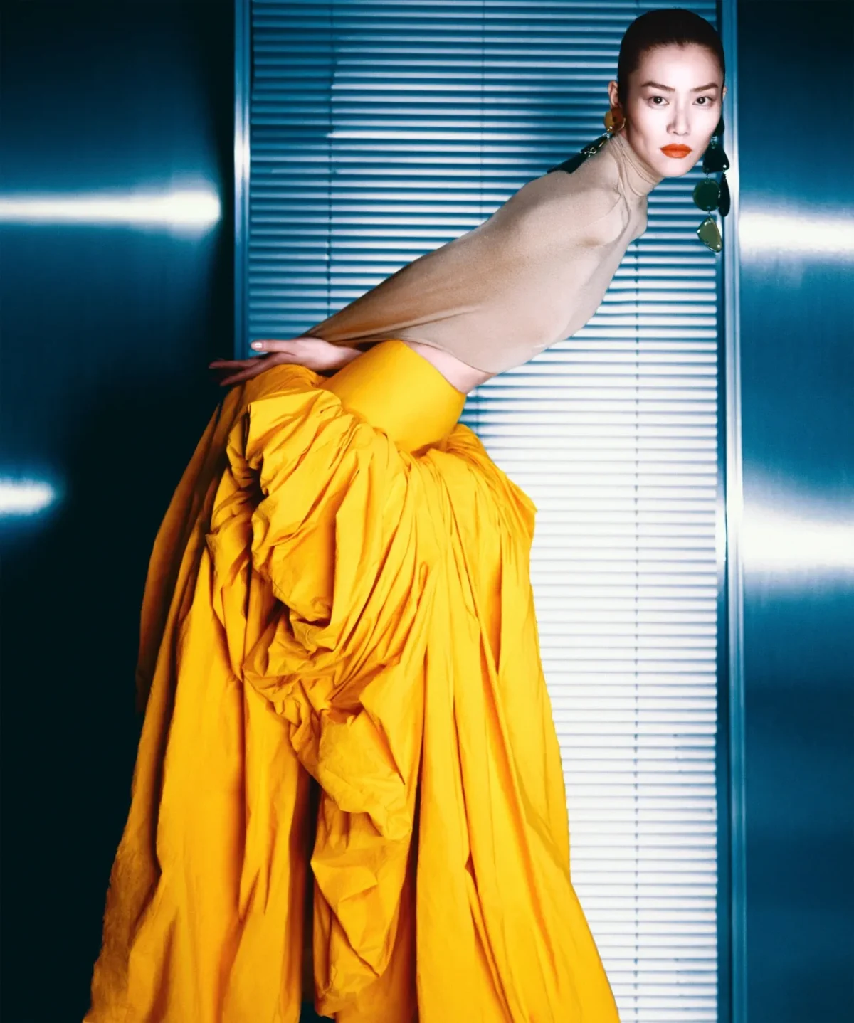 Harper’s Bazaar Trung Quốc 03/2026: Liu Wen chụp bởi Liu Song