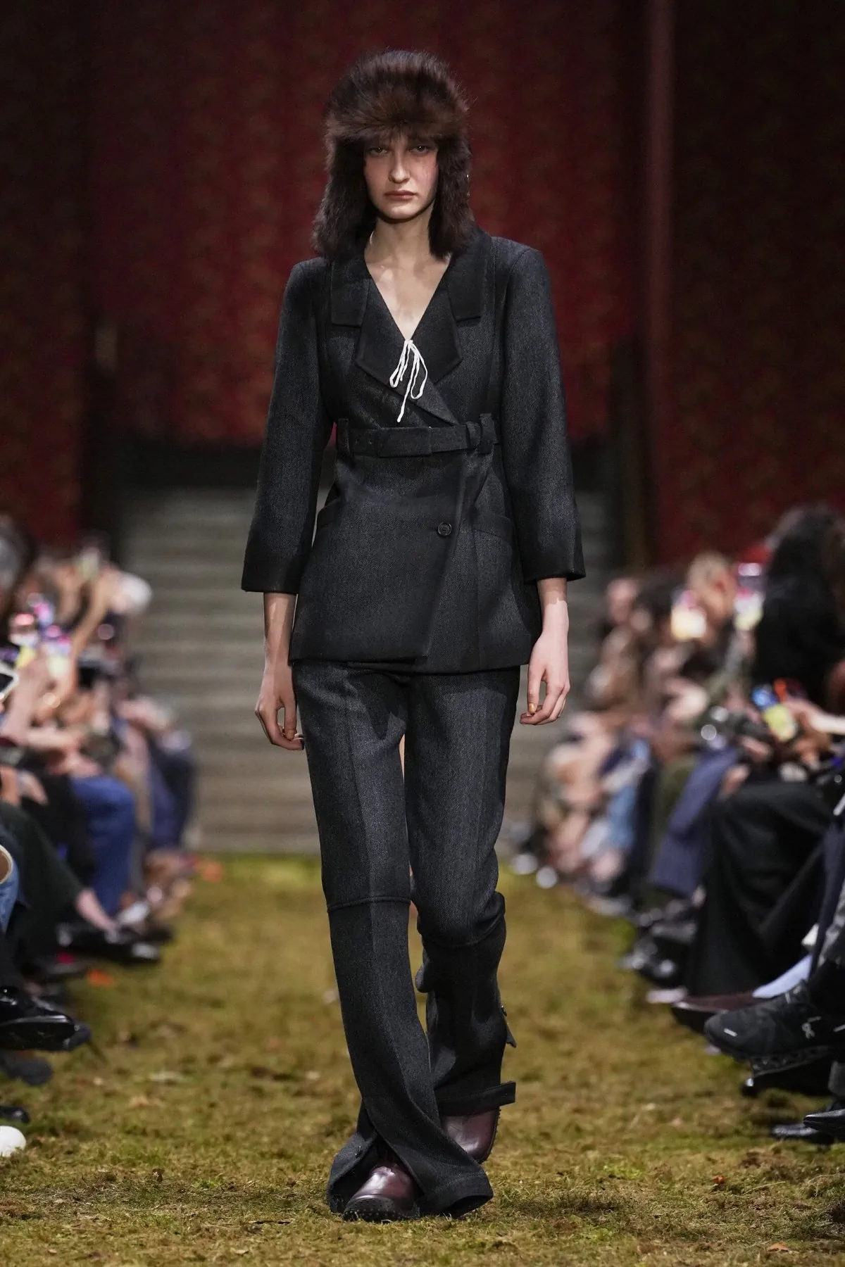 Miu Miu Thu-Đông 2026 - Paris Fashion Week