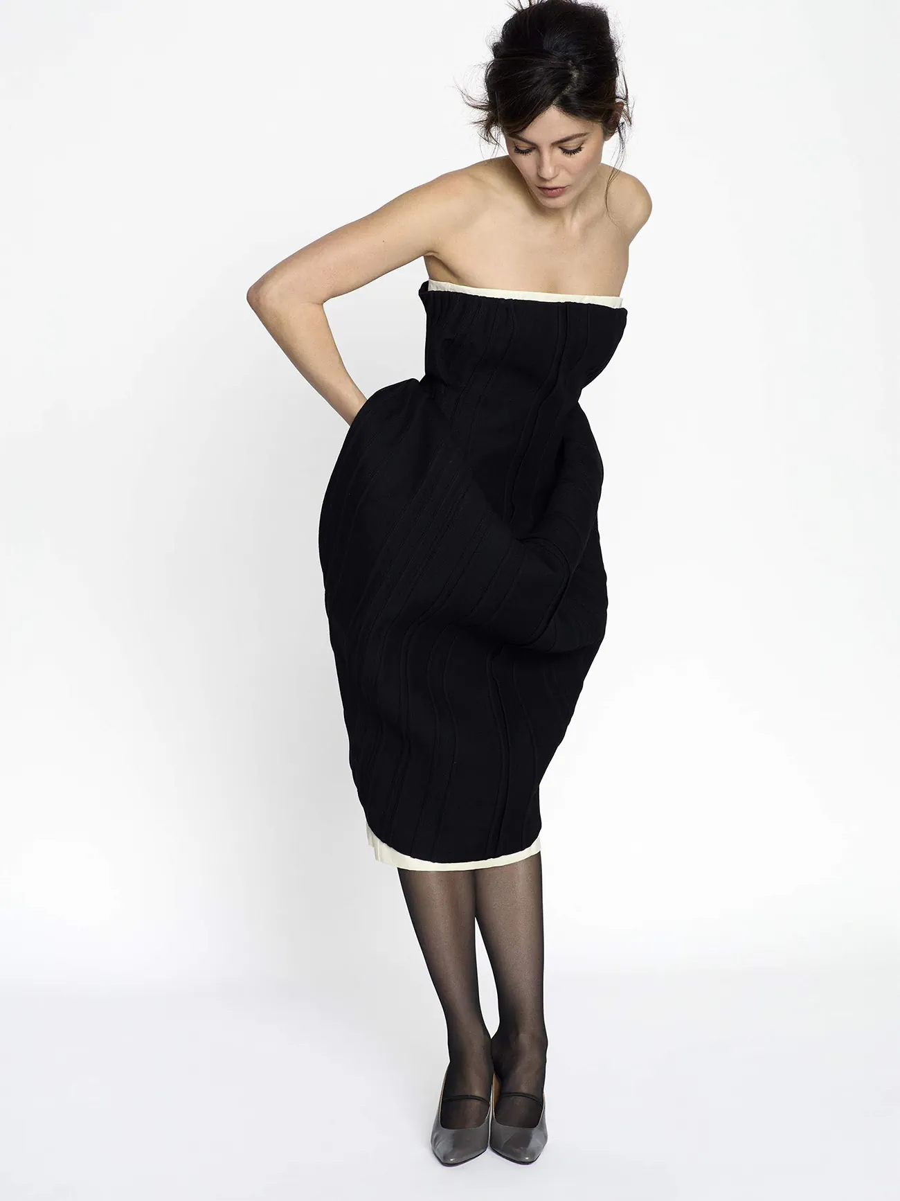 Porter Magazine 03/2026: Monica Barbaro chụp bởi Peter Joseph Smith Porter Magazine 03/2026: Monica Barbaro chụp bởi Peter Joseph Smith