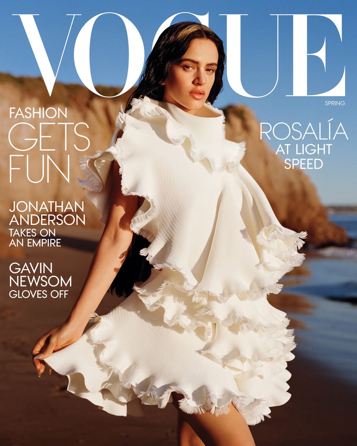 Vogue US Xuân 2026: Rosalía chụp bởi Alasdair McLellan Vogue US Xuân 2026: Rosalía chụp bởi Alasdair McLellan