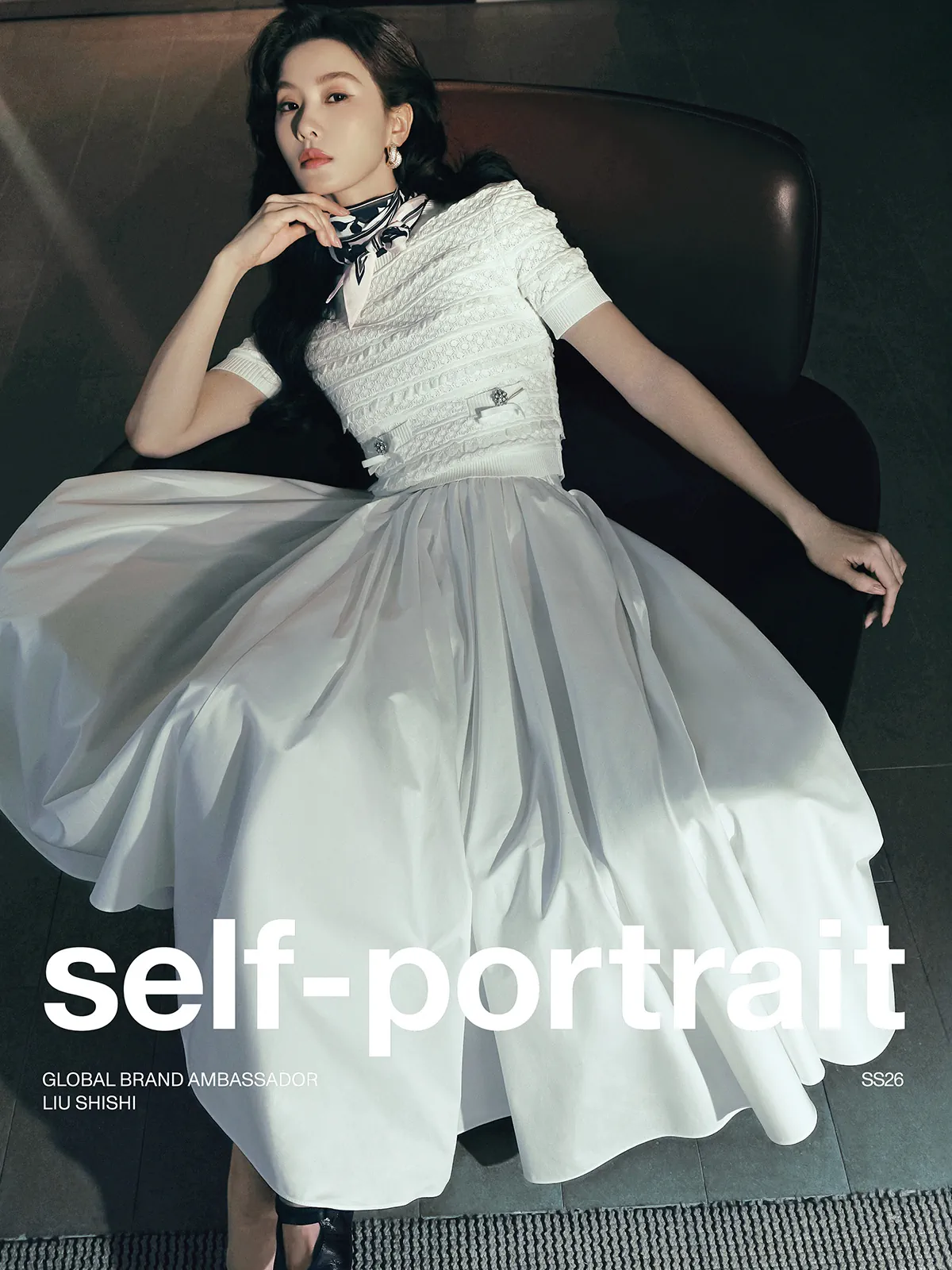 Self-Portrait chọn Lưu Thi Thi làm đại sứ thương hiệu toàn cầu