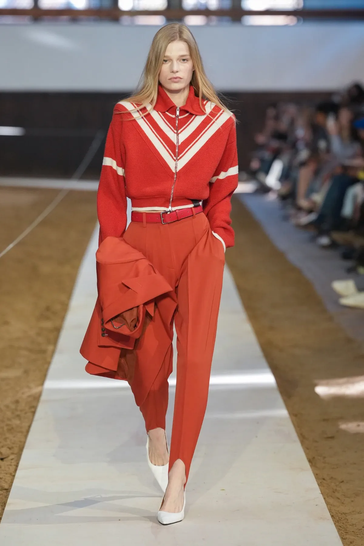 Stella McCartney Thu-Đông 2026 - Paris Fashion Week