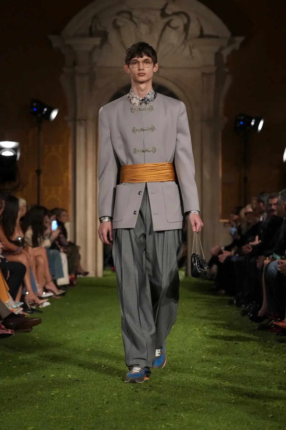 Valentino Thu-Đông 2026